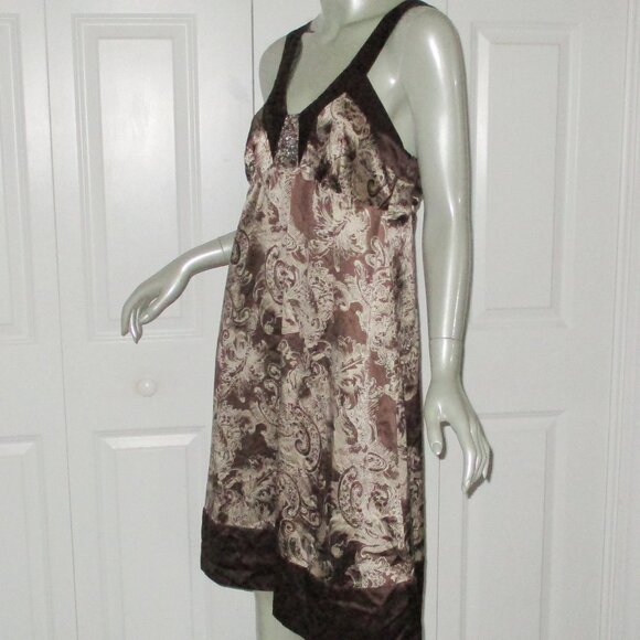 BCBG MAX AZRIA Brown & White Print Textured Paisley Silk Sleeveless Dress - Picture 4 of 7